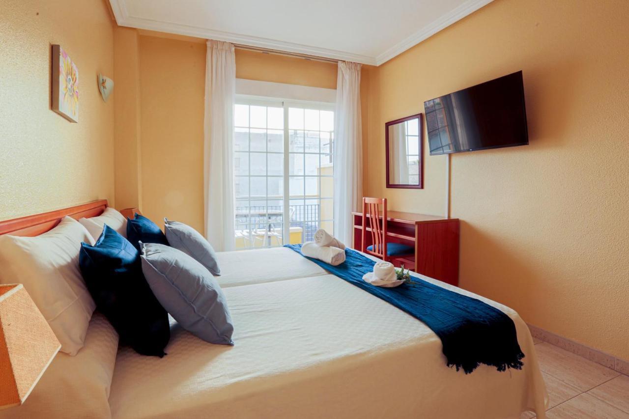Exterior twin room