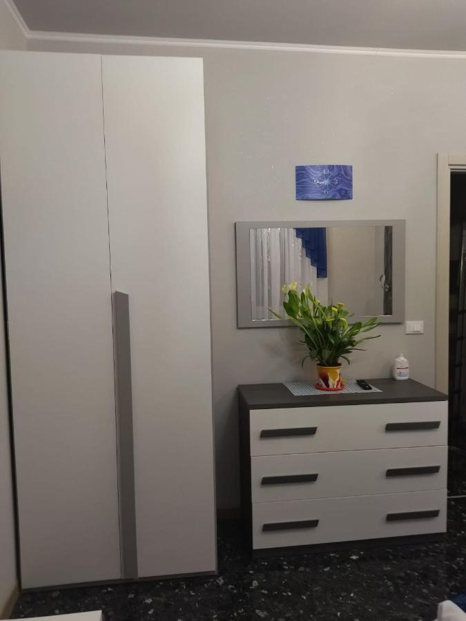 Double Room Private External Bathroom