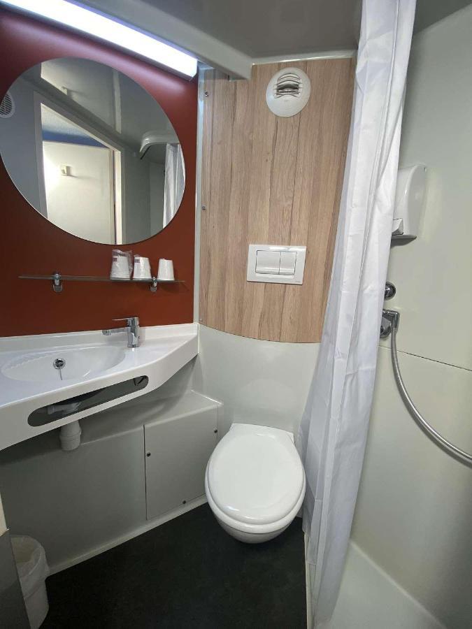 Triple Room 1 Double Bed 1 Single Bed