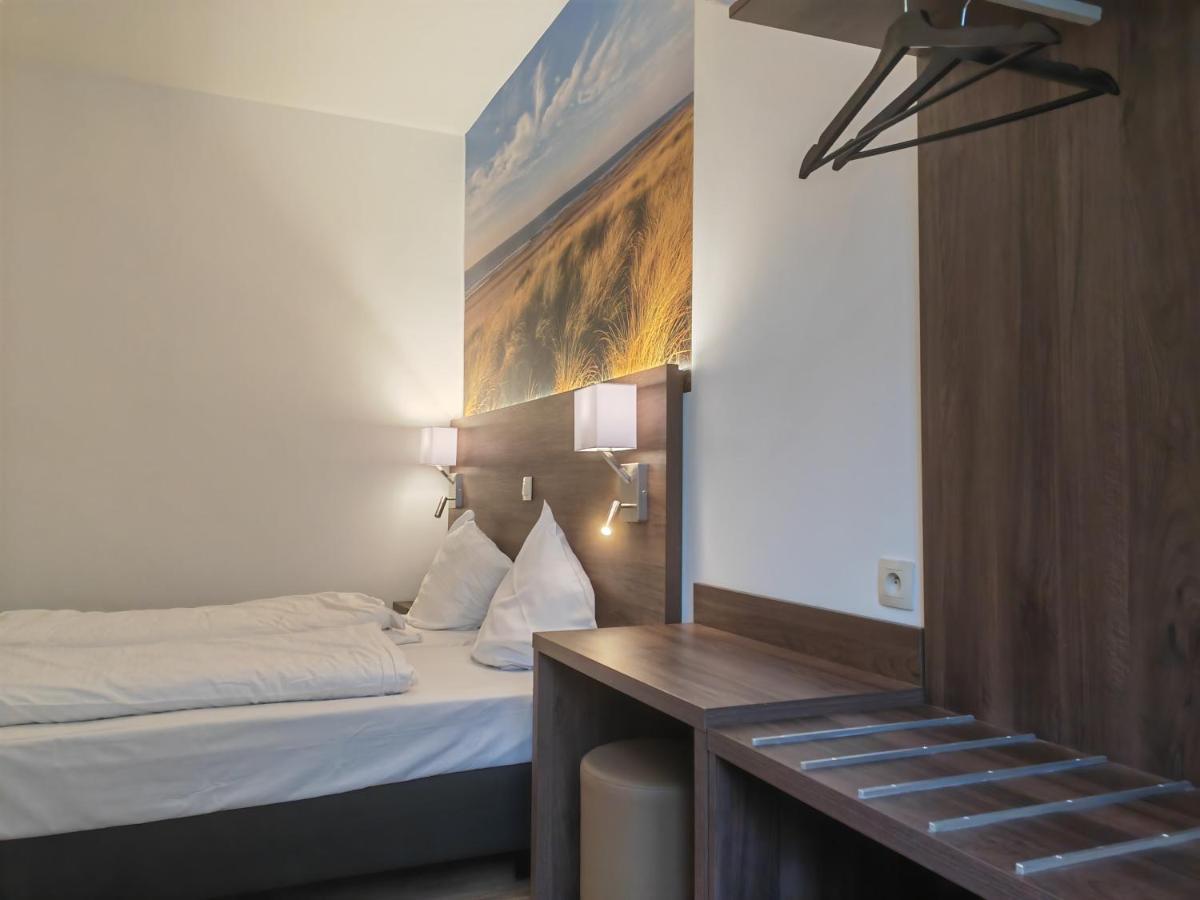 Small Twin Room