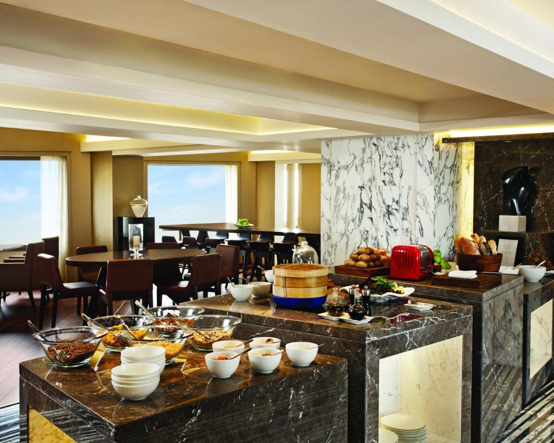Twin Room - Club Access,1344691334:JPEG