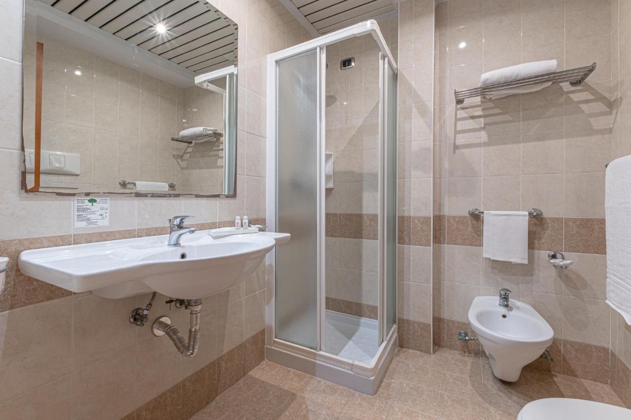 Double Room Spa,1366843526:JPEG