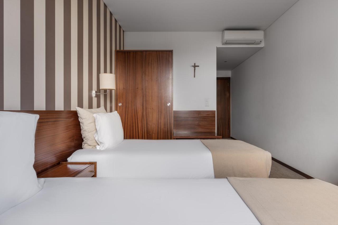 Standard Double or Twin Room,1370930924:JPEG