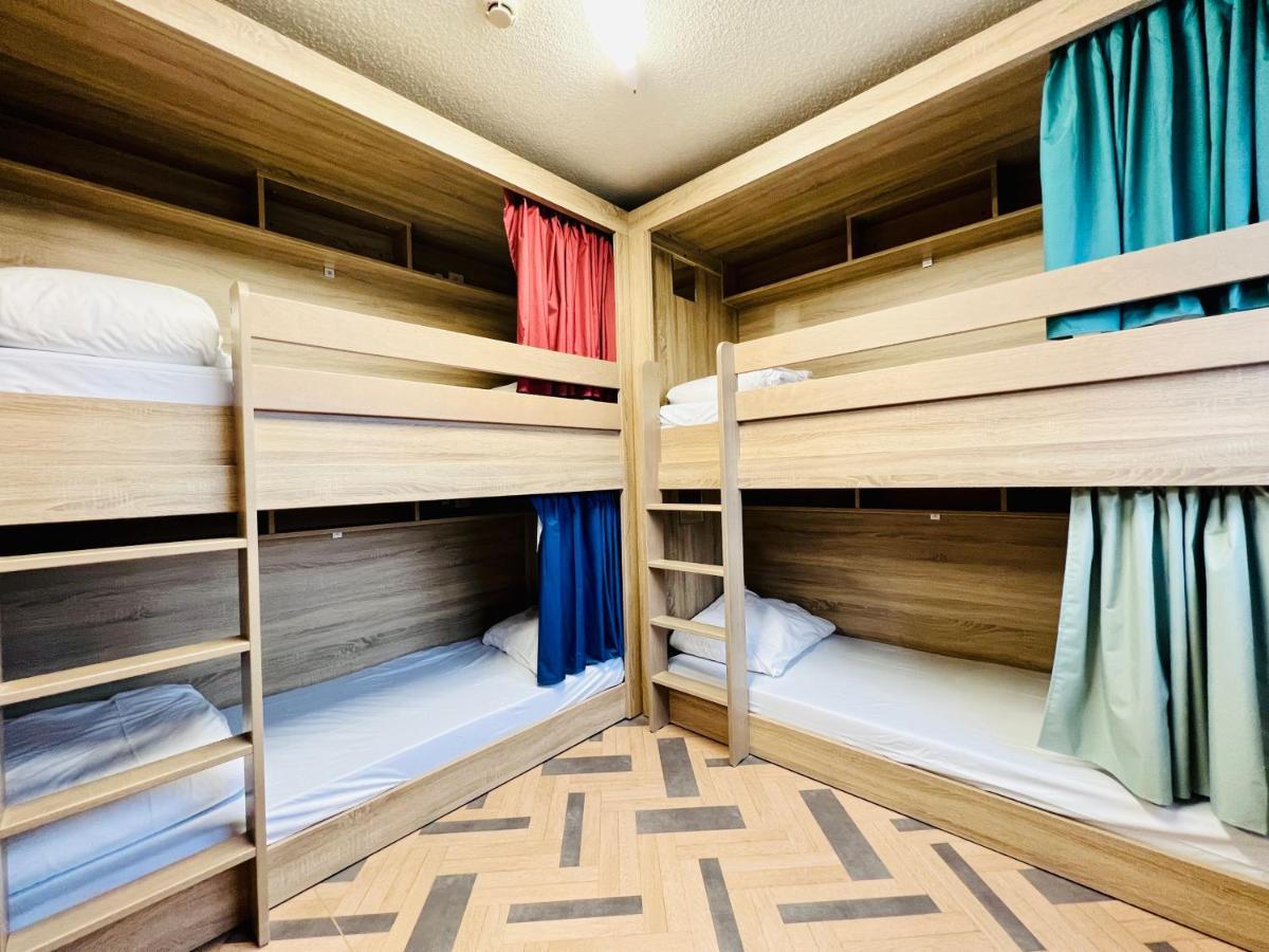 4-Bed Mixed Dormitory Room,1540471933:JPEG