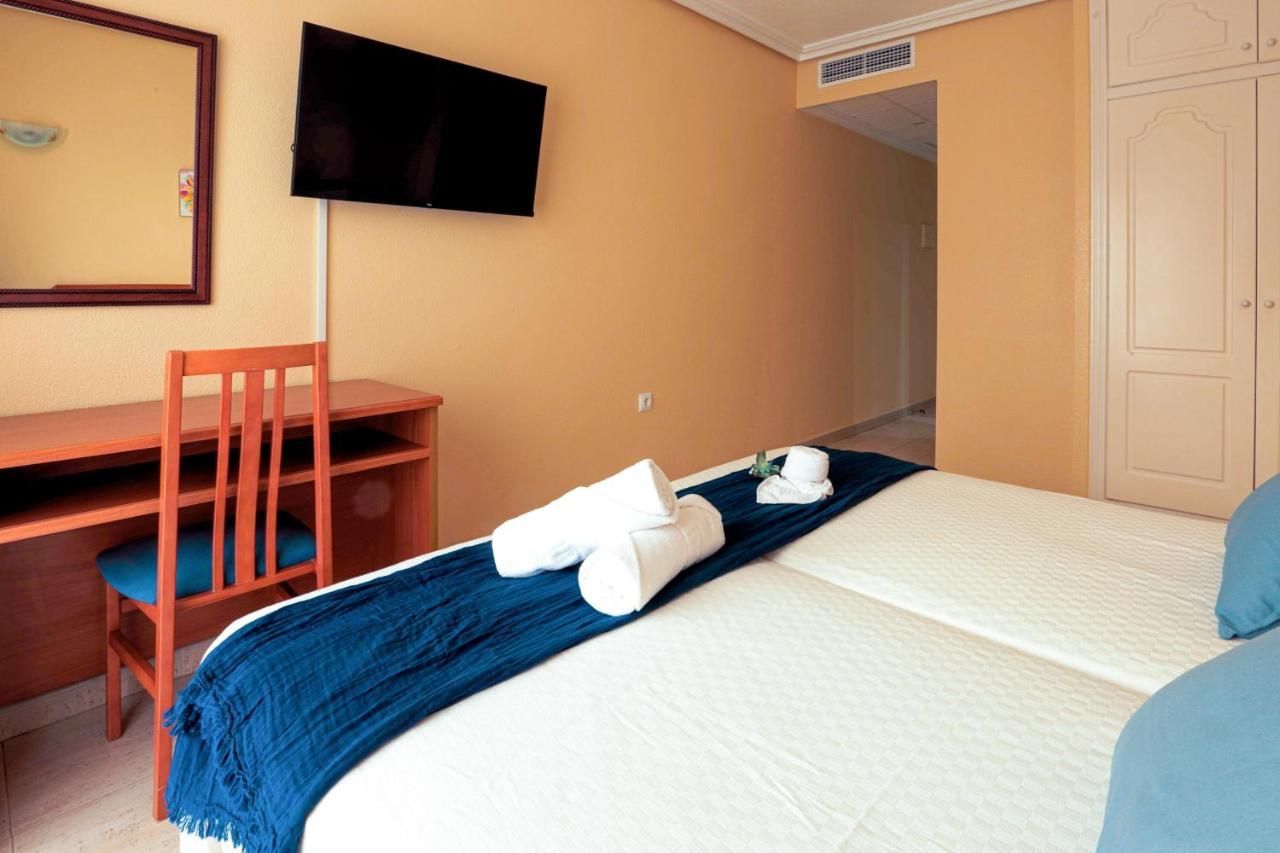Exterior twin room