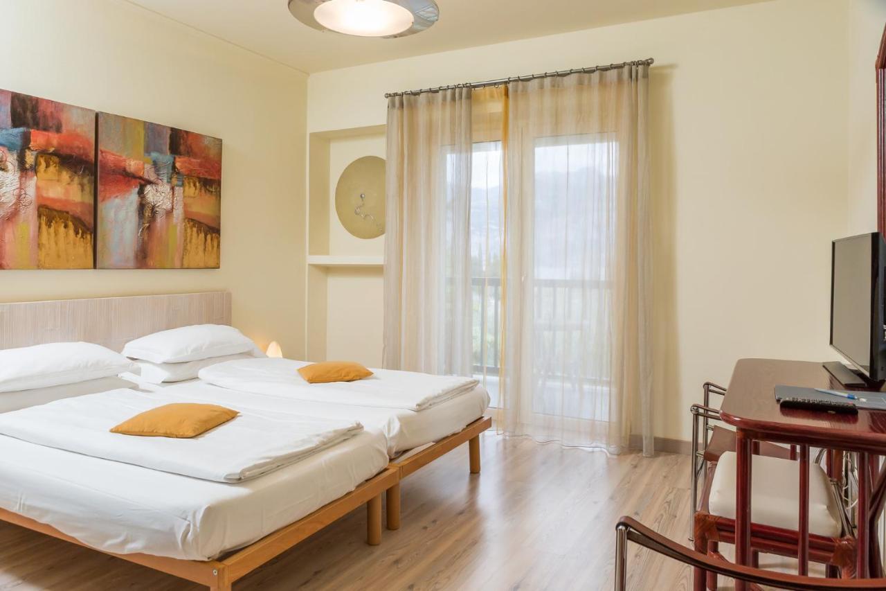 Standard Double or Twin Room,1371490400:JPEG