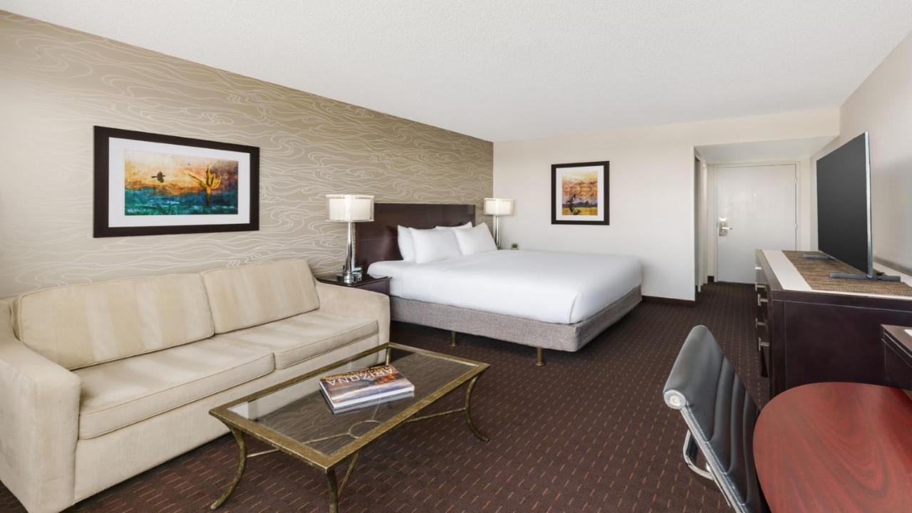 Executive King Suite