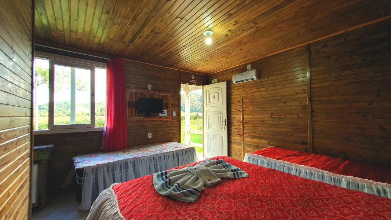 One-Bedroom Chalet,1371599291:JPEG