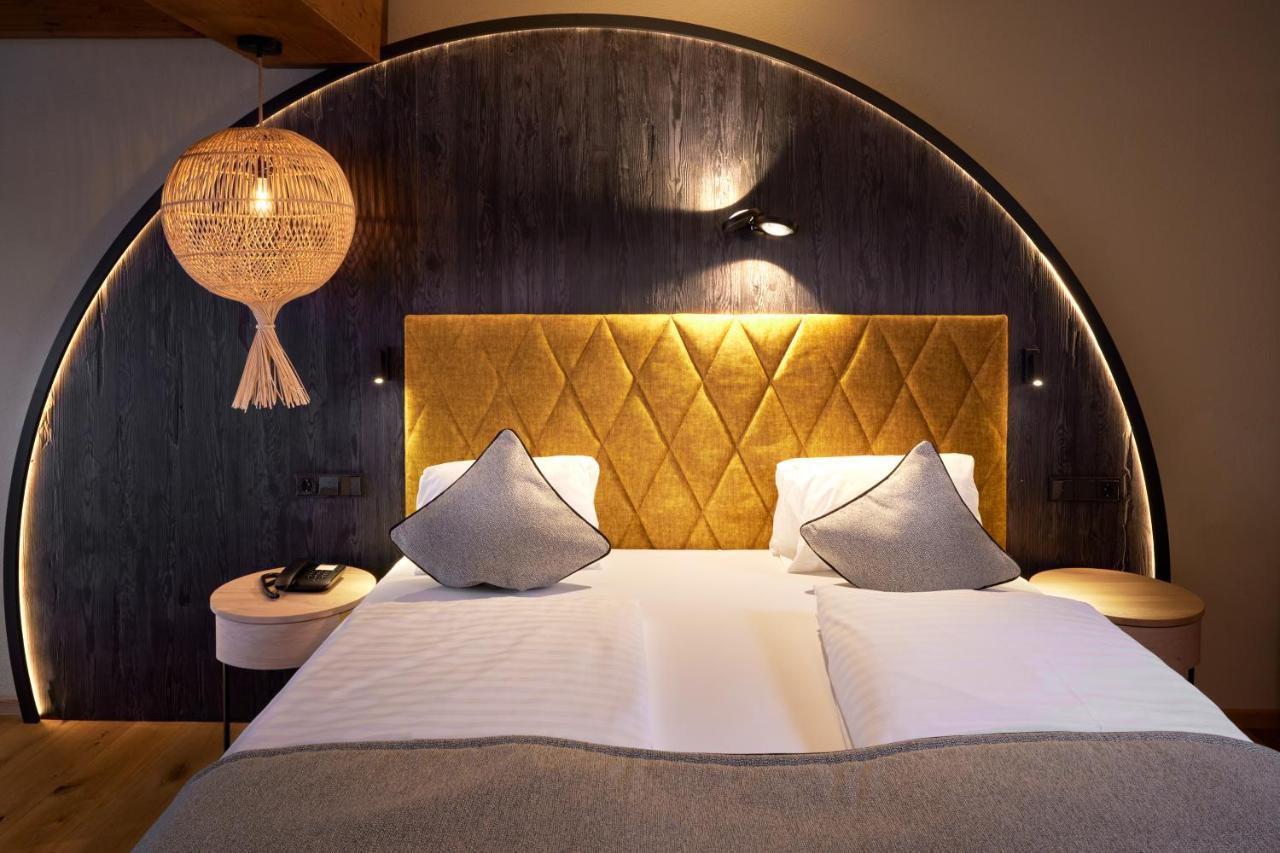 Double Room,1621413035:JPEG