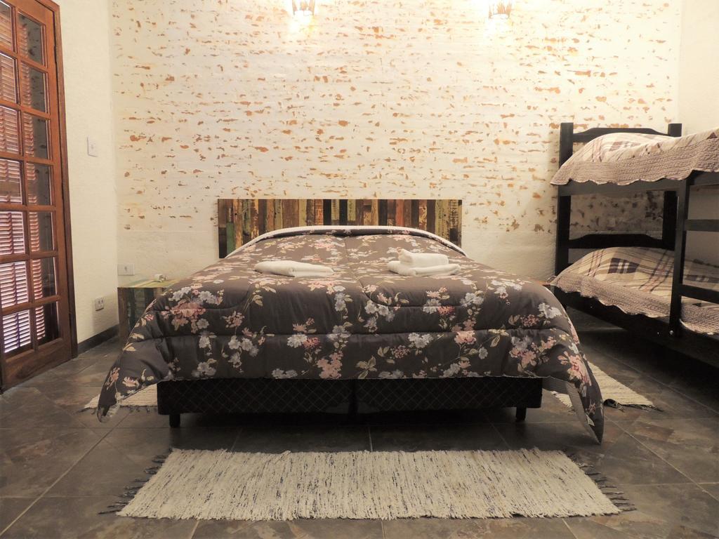 Large Family Room,1588179405:JPEG