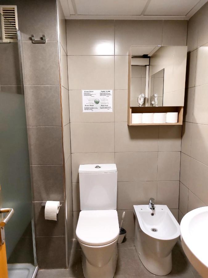 Twin Room,1372172345:JPEG