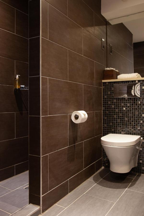 Super-Luxe Studio sleeps 4