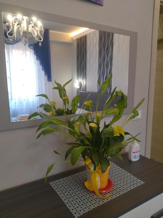 Double Room Private External Bathroom