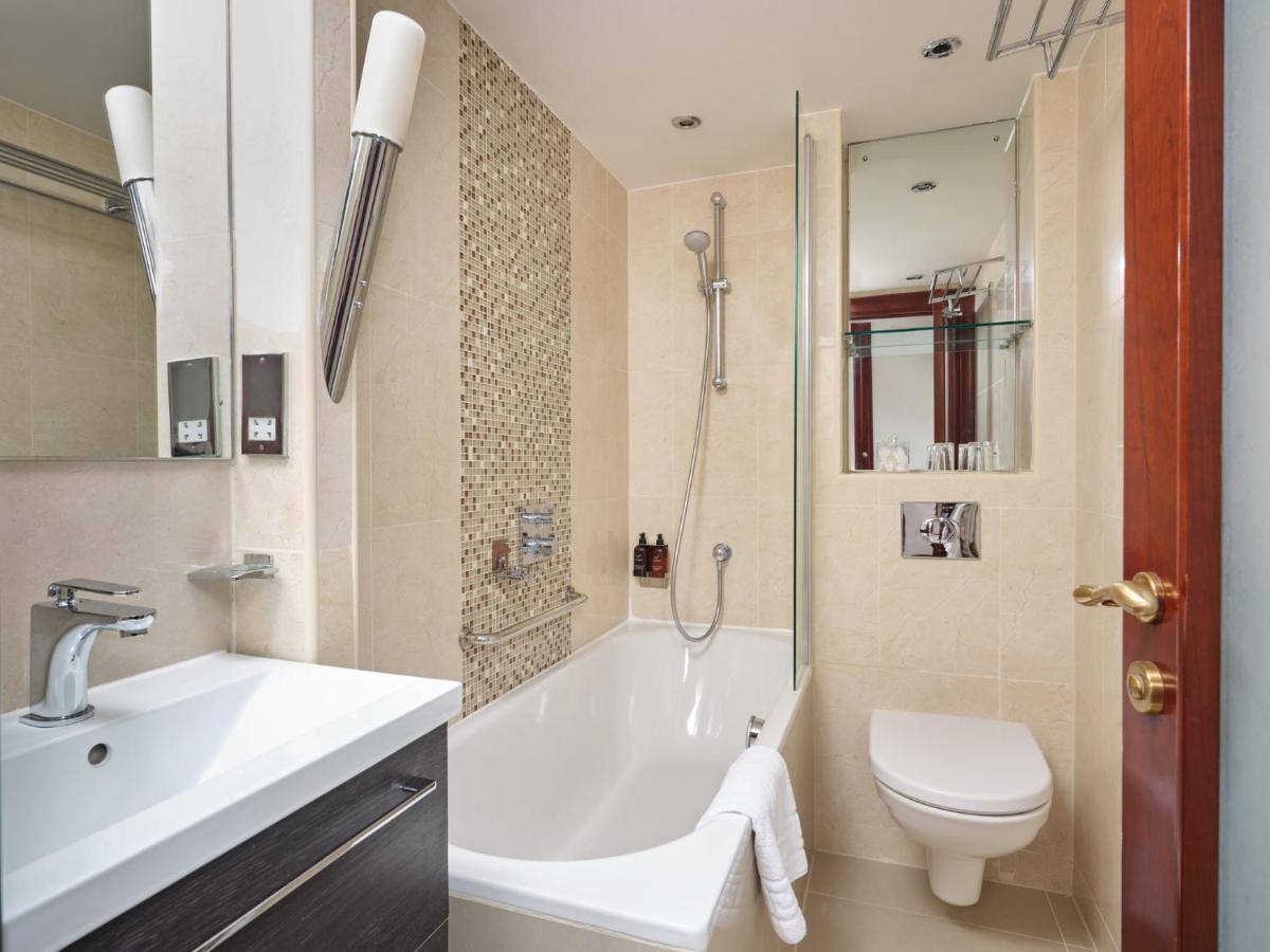 Superior Double Room,1377686297:JPEG