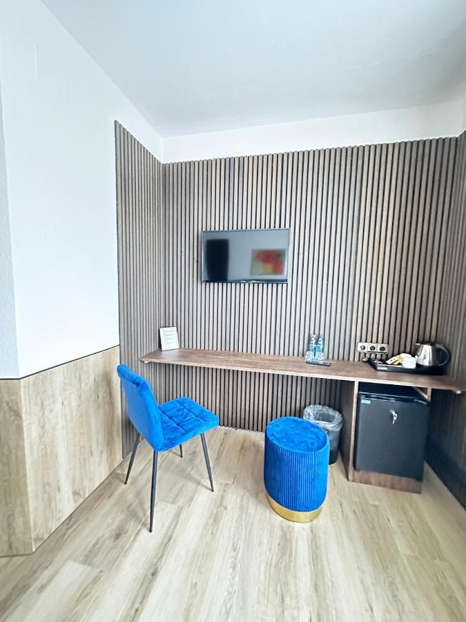 Standard Double Room,1378523384:JPEG