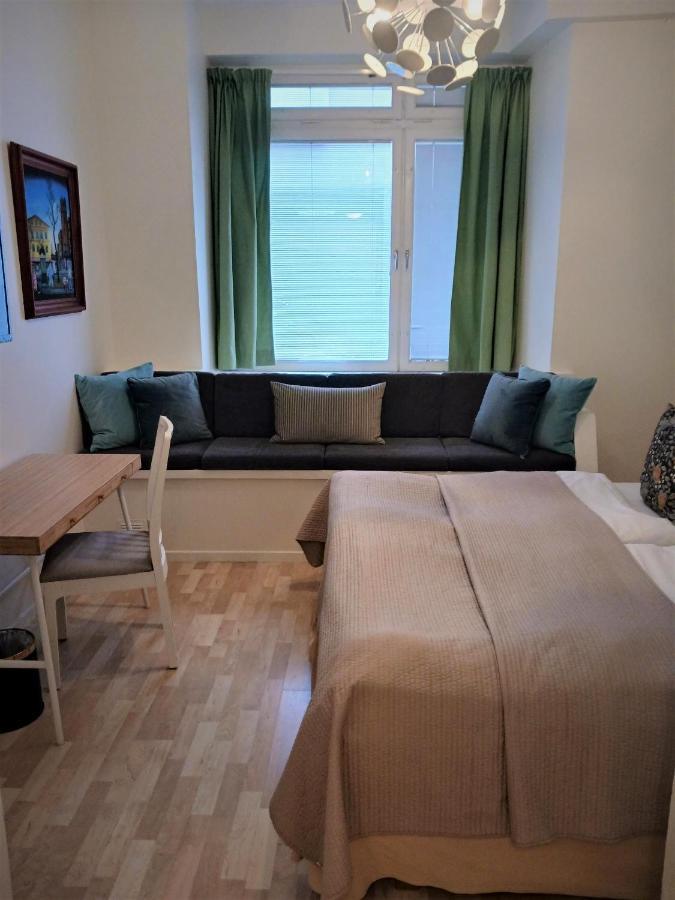 Budget Twin Room Ground Floor