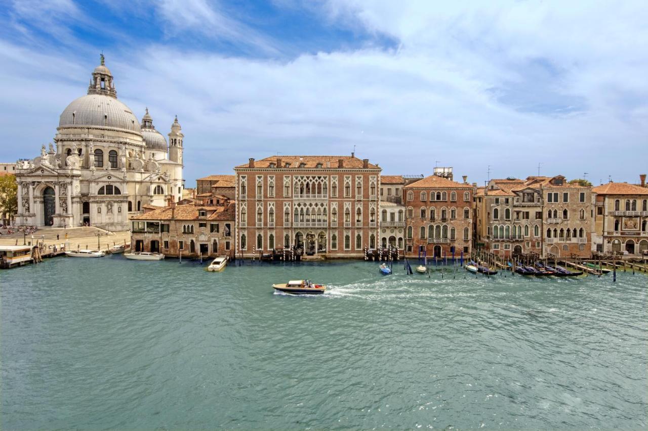 Landmark, Larger Guest room with Canal View,  1 King or 2 Twin/Single Bed(s),1706668285:JPEG