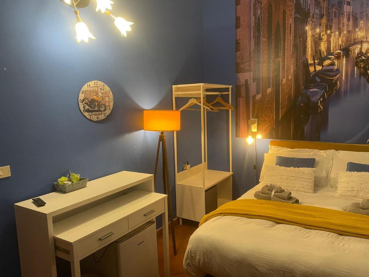 Double Room Private Bathroom