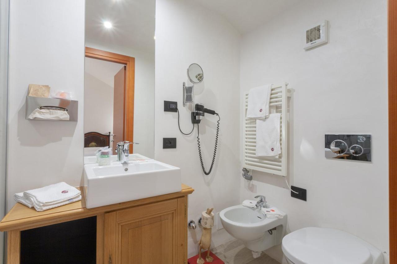 Large Single Room