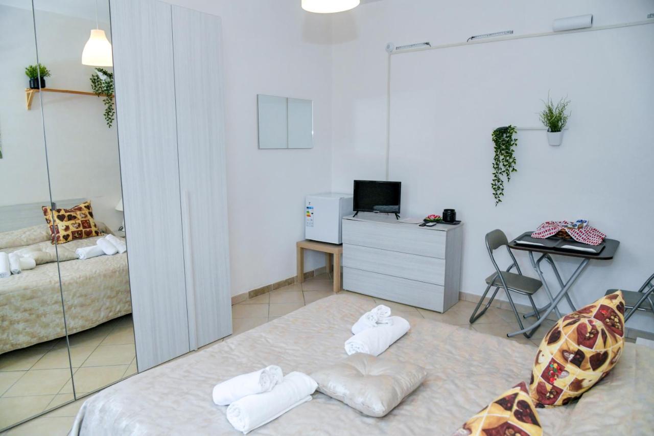Double Room Private Bathroom