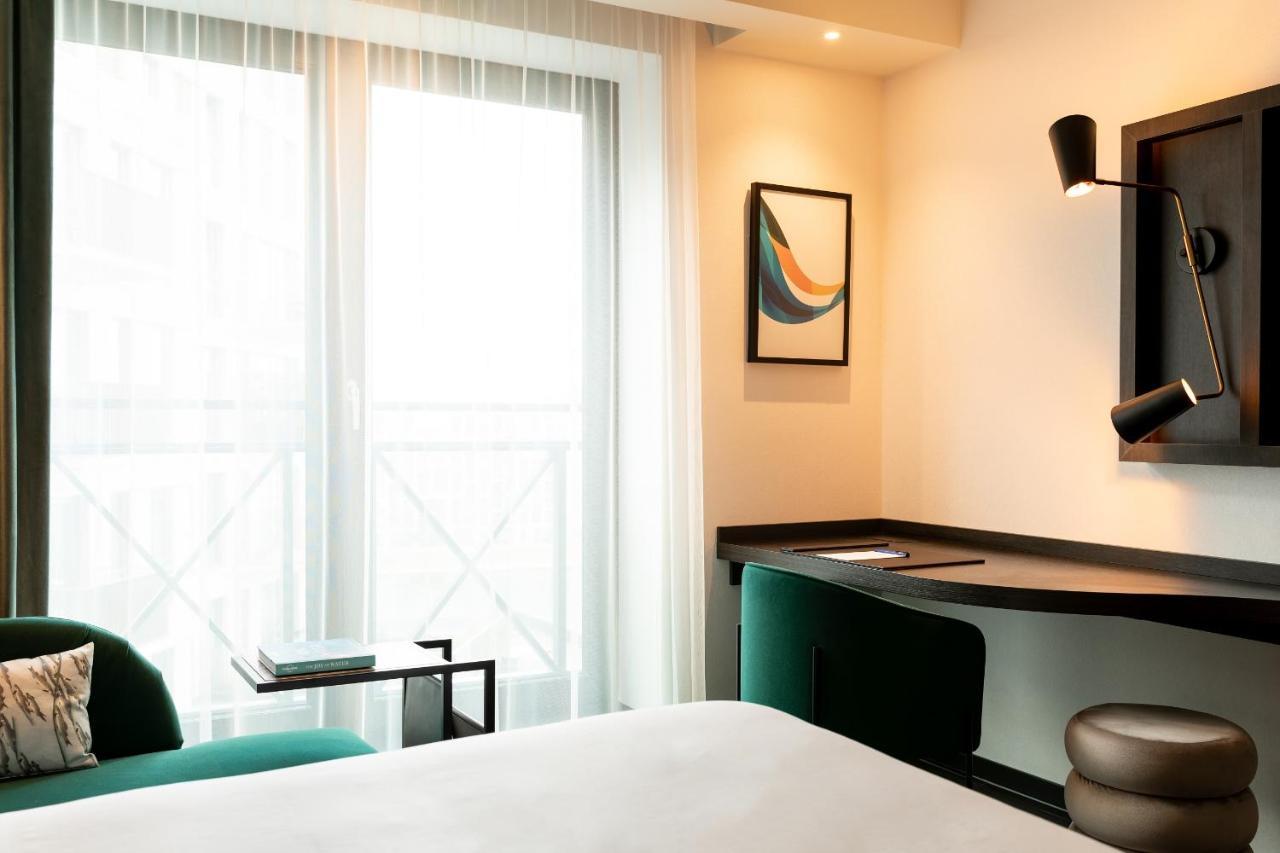 Deluxe King Room,1374943895:JPEG