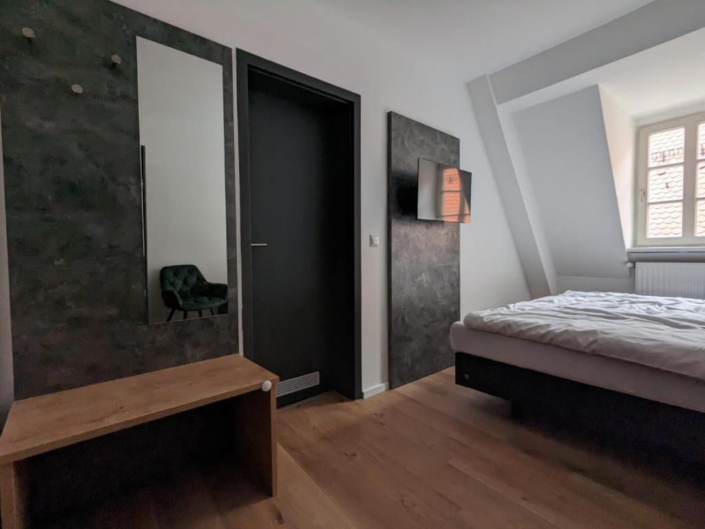 Double or Twin Room Private Bathroom