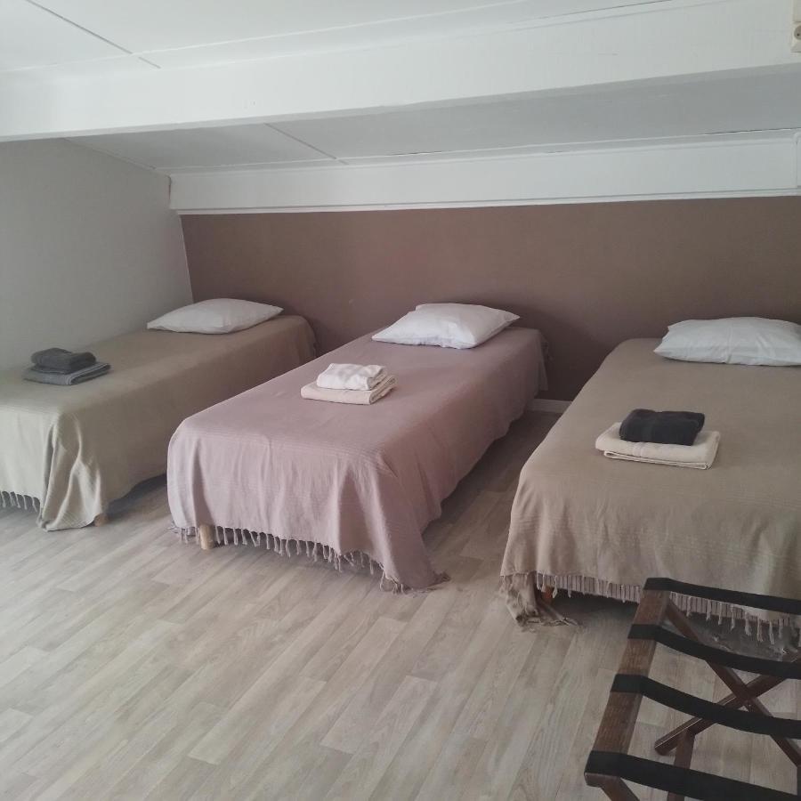 Comfort Triple Room