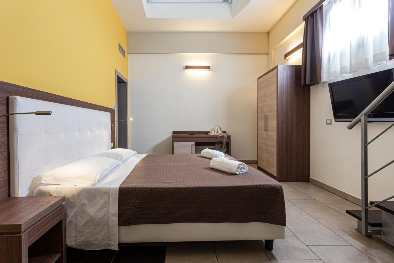 Quadruple Room Terrace