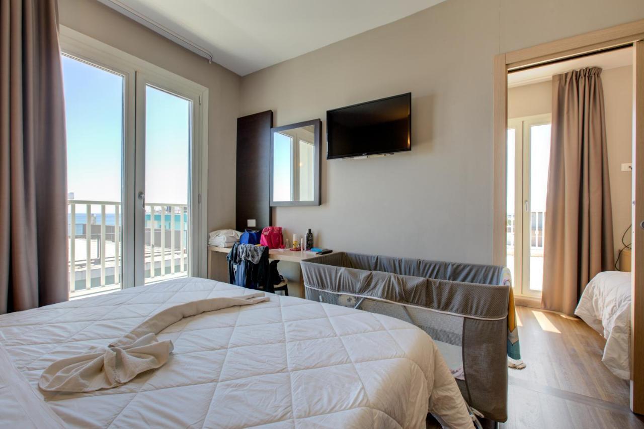 Family Room Sea View