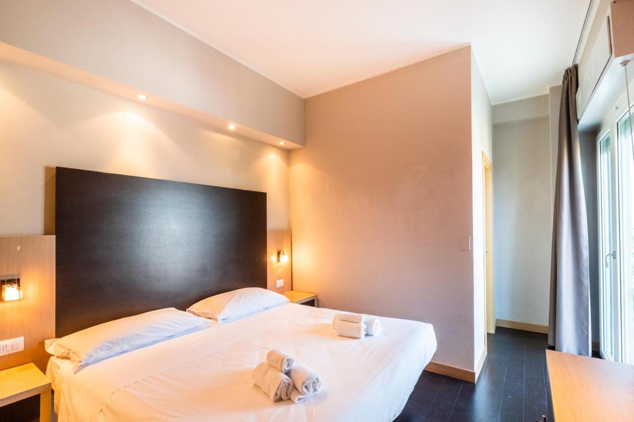 Double or Twin Room Balcony
