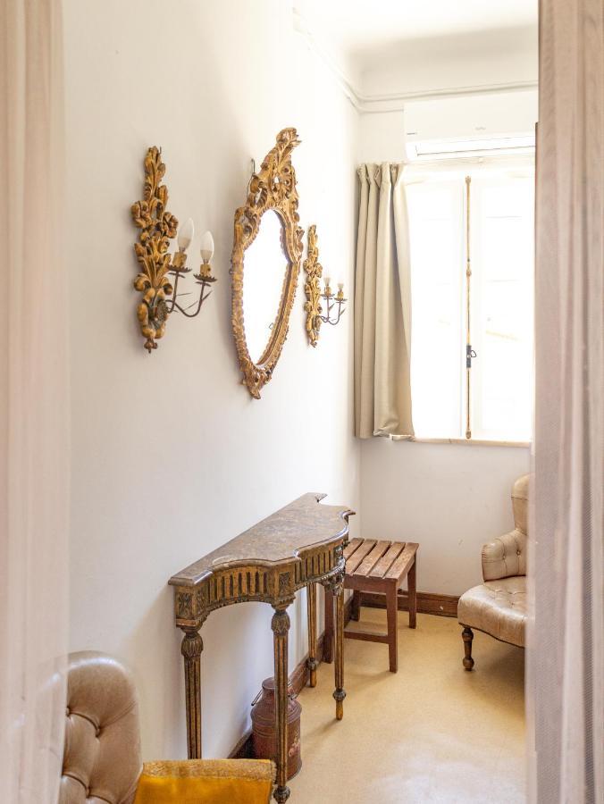 Queen Suite