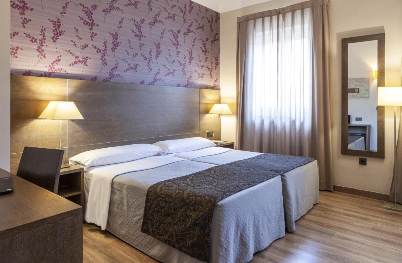 Double Room One Extra Bed