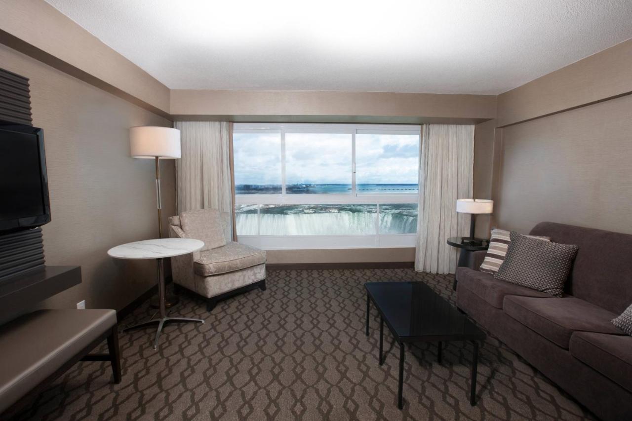 Executive Queen Suite,1377320729:JPEG