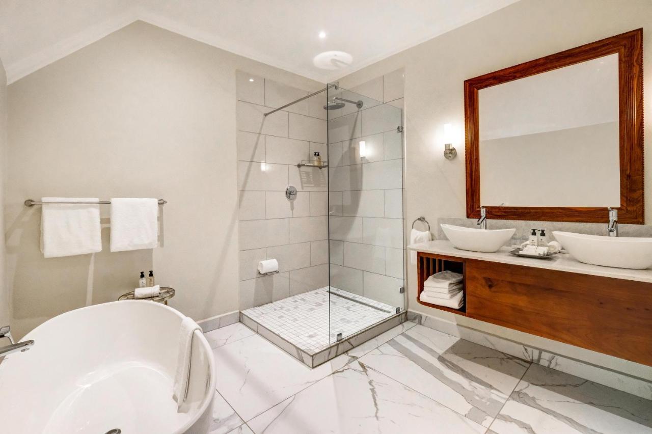 Standard Suite