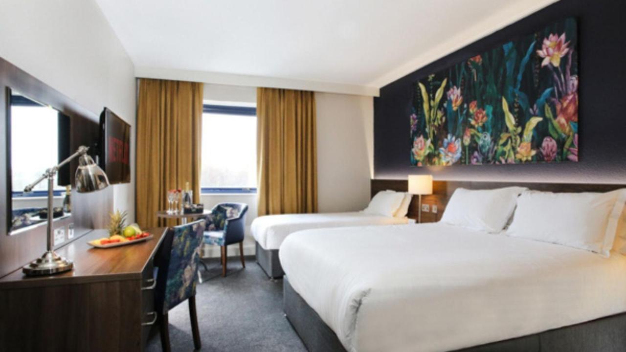 Double Room,1357680404:JPEG