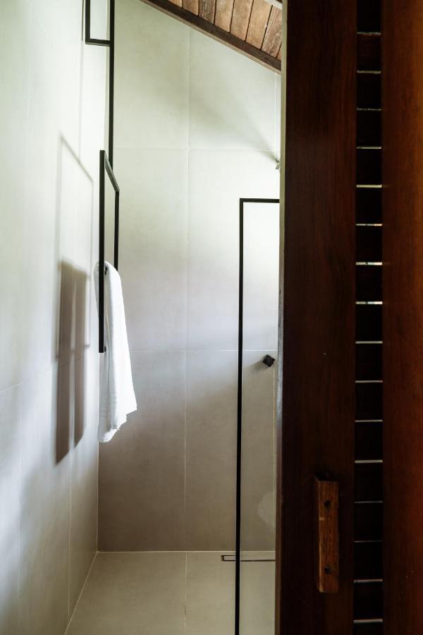 Superior Bungalow Spa Bath