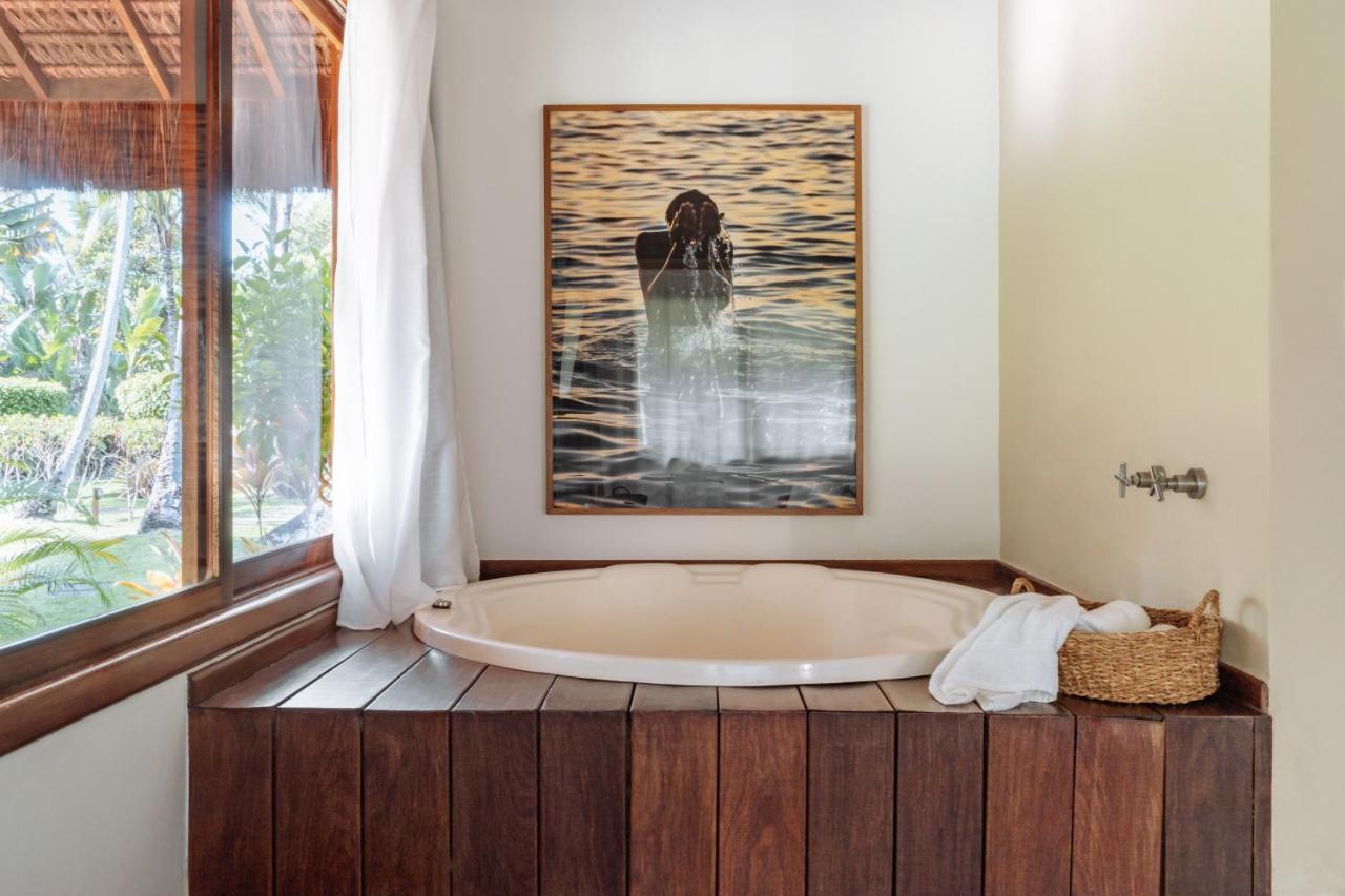 Superior Bungalow Spa Bath