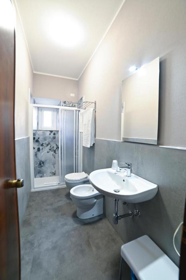 Double or Twin Room Sea View,1377851915:JPEG