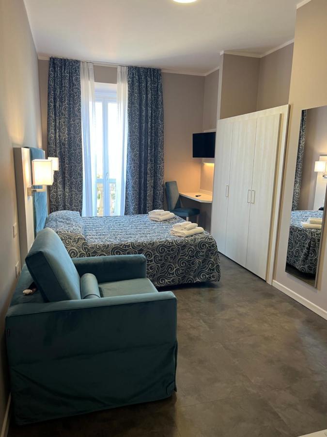 Triple Room Sea View