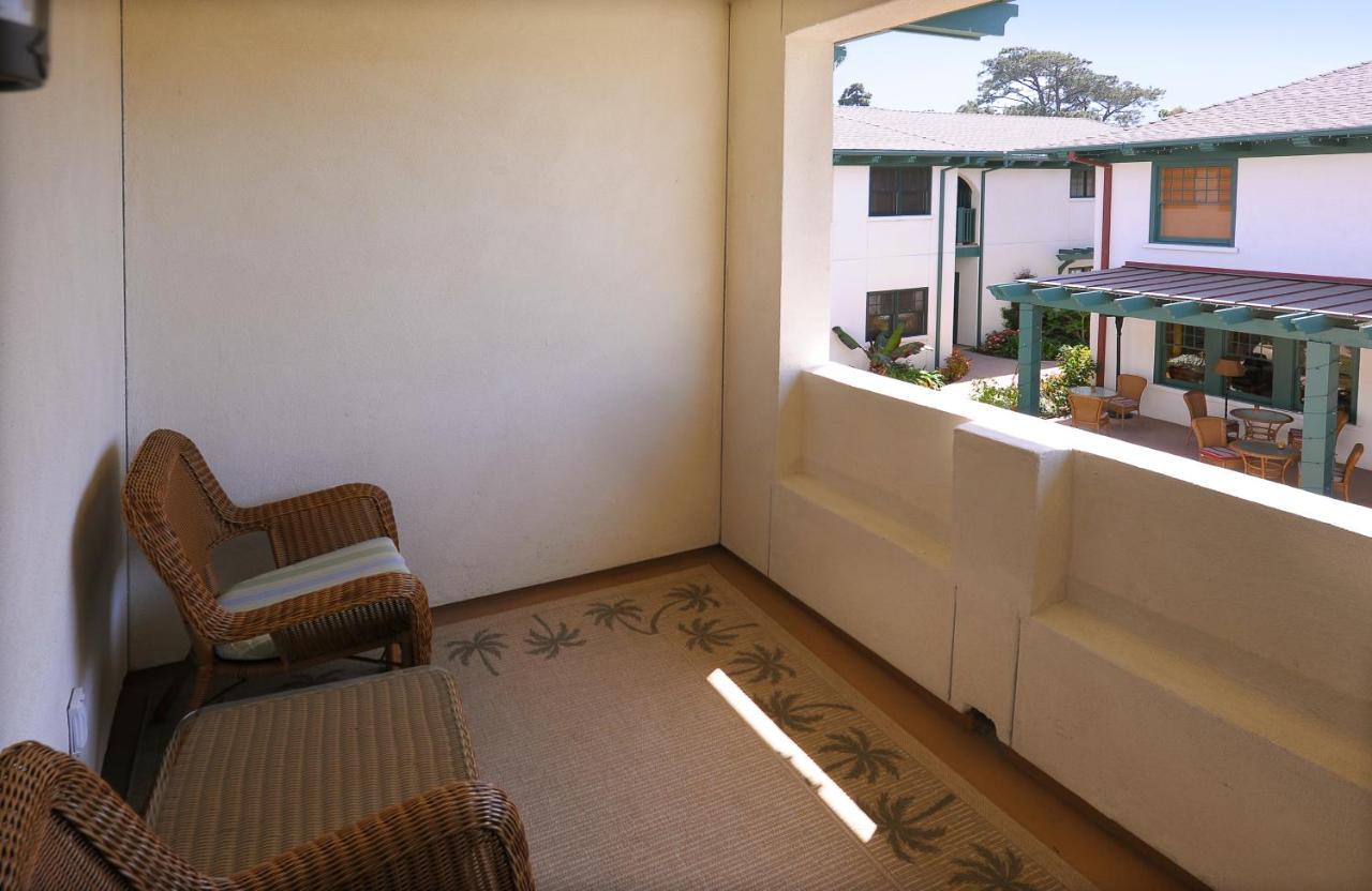 Garden King Guestroom
