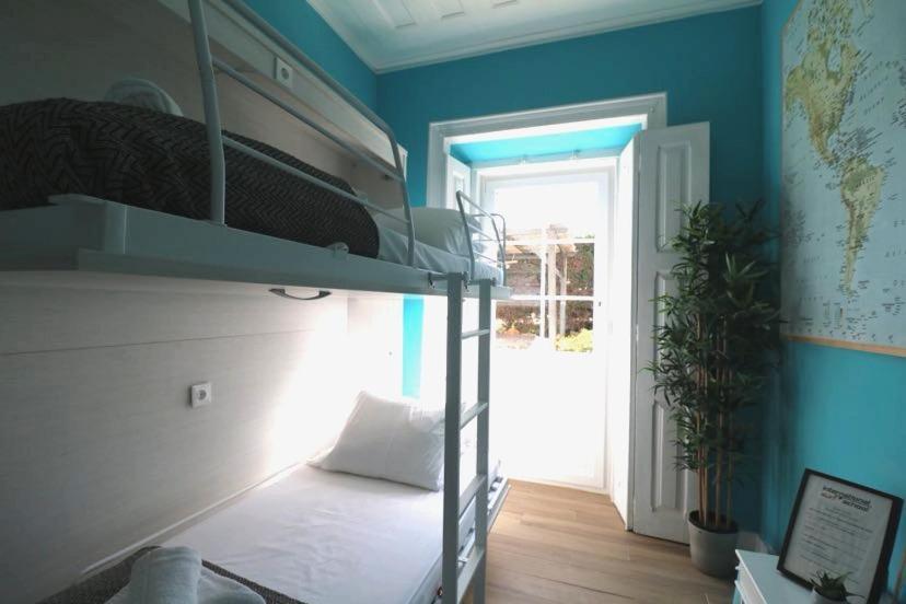 Twin Room,1379083019:JPEG