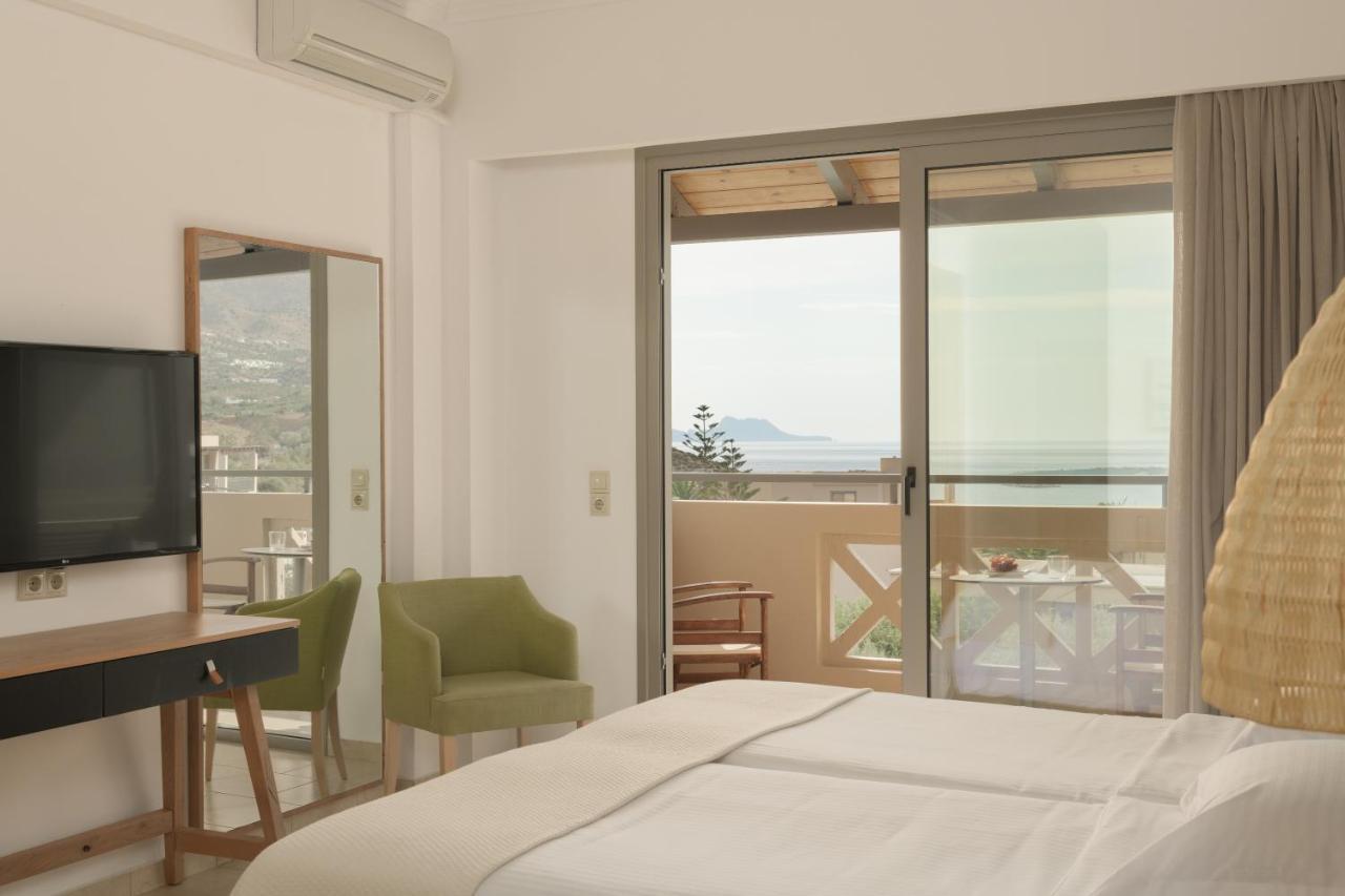 Sea View Room,1379106566:JPEG