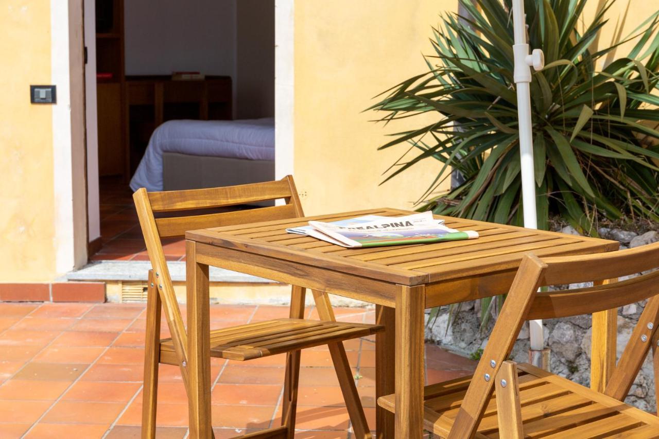 Twin Room Terrace