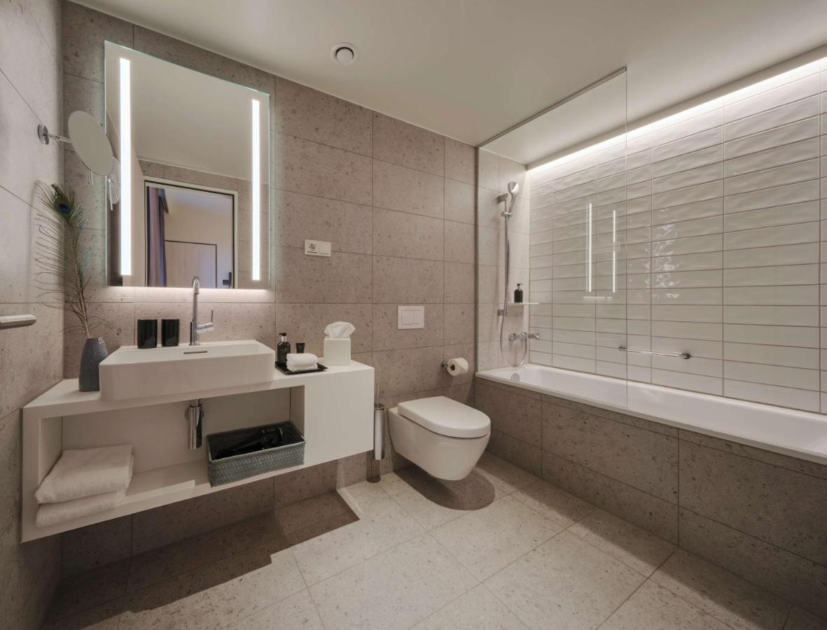One Bedroom Apartment