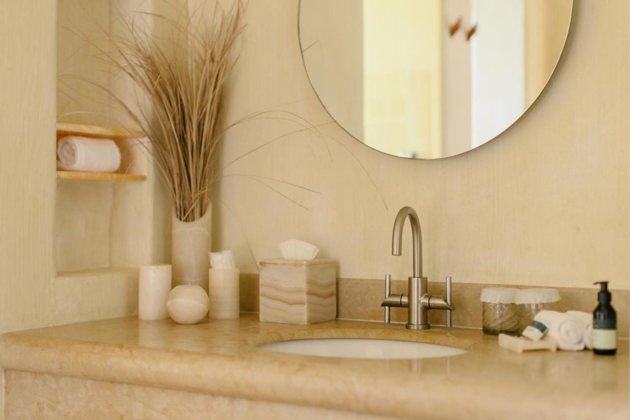 Cliffside Ocean Front Suite
