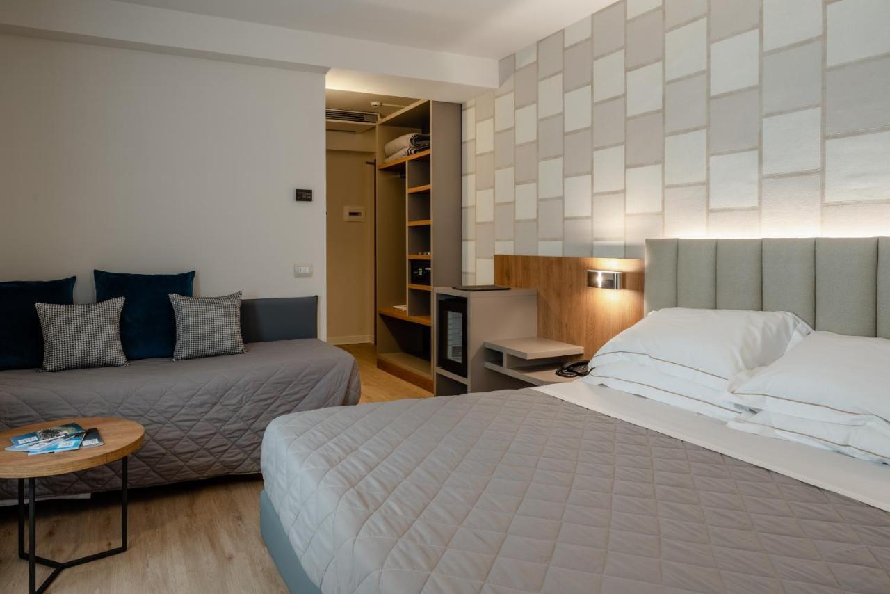 Standard Triple Room,1380757052:JPEG