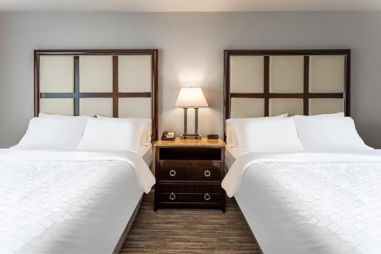 Standard Room,1450864165:JPEG