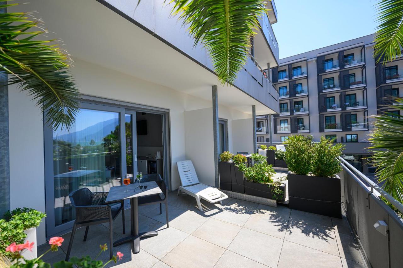 Superior Double or Twin Room Lake View