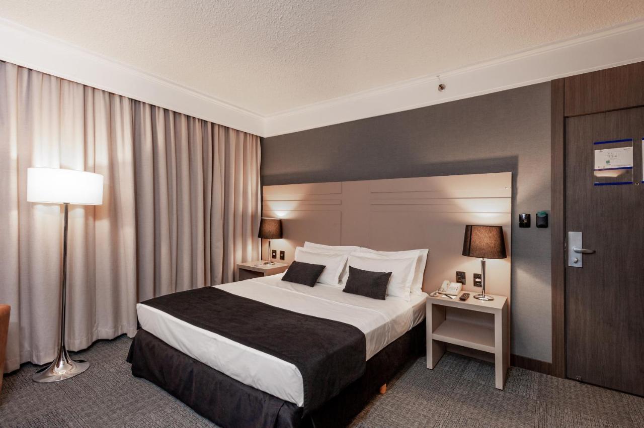 Premium room a double bed,1381740773:JPEG