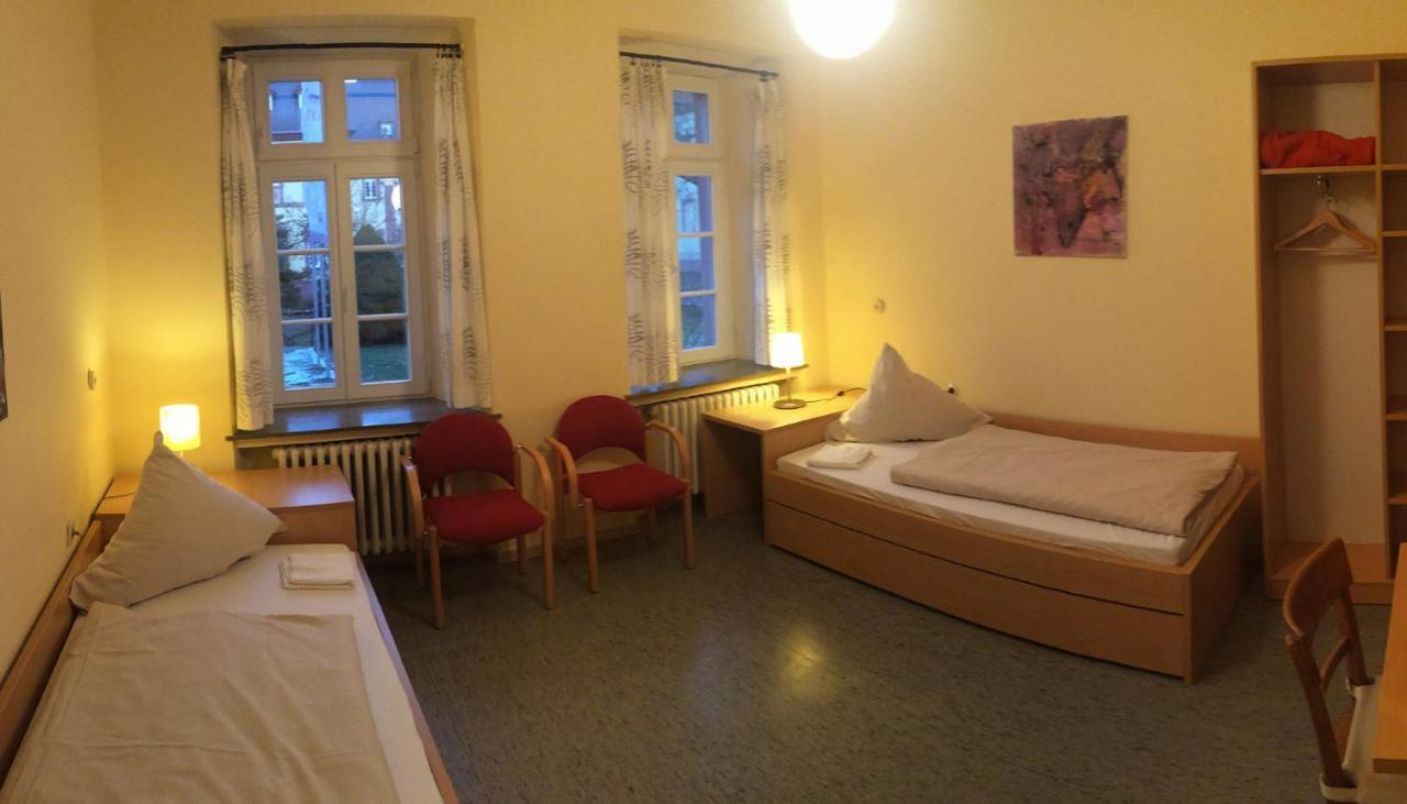 Doppelzimmer mit Gemeinschaftsbad